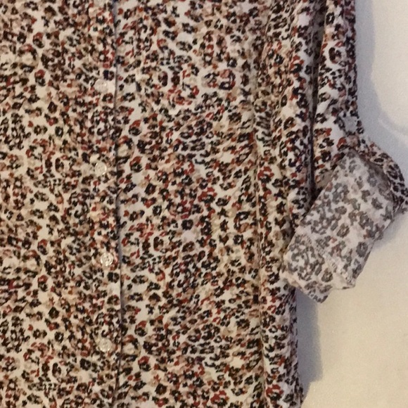 VGUC Valent Heart size med animal print blouse - Picture 3 of 6